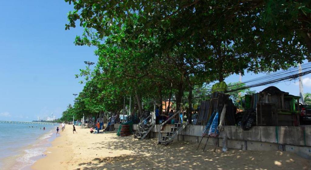 Lpn Park Beach Tour B Jomtien Beach Exteriör bild