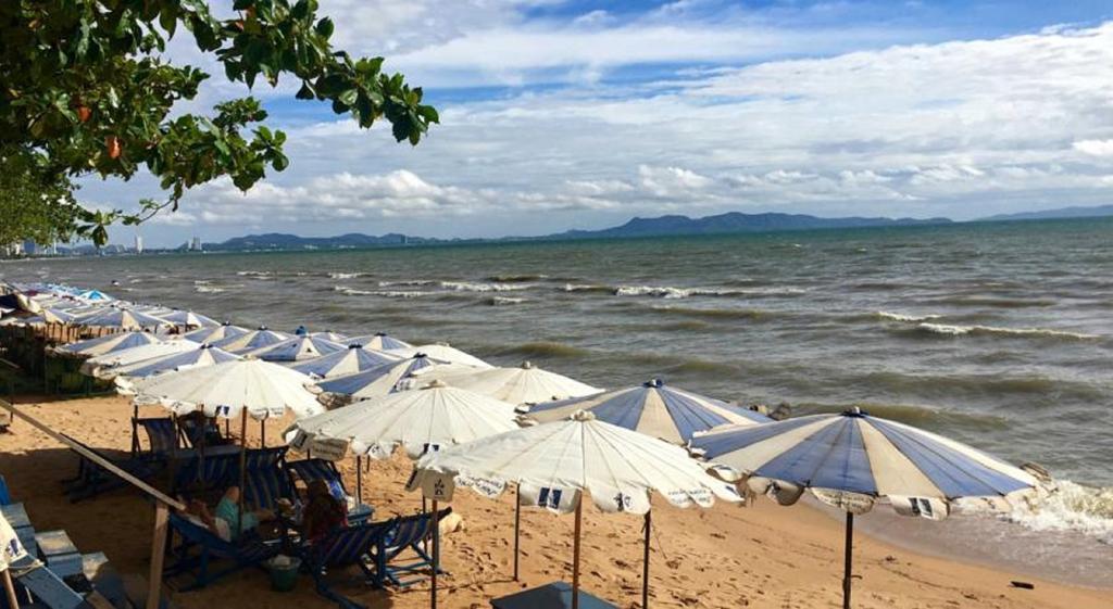 Lpn Park Beach Tour B Jomtien Beach Exteriör bild